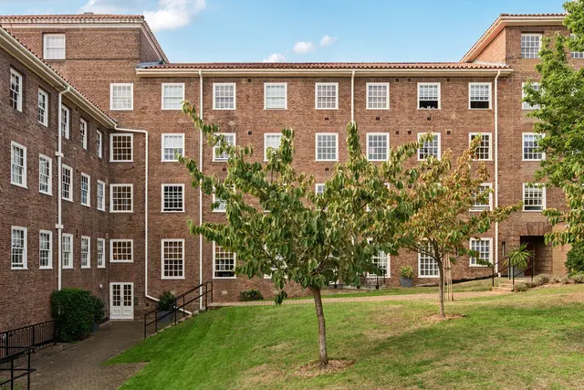 Scott Avenue, Putney, SW15, photo 1