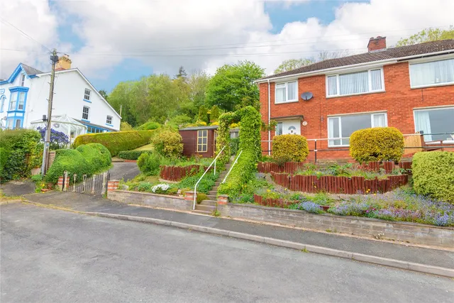 Photo 2 — Crescent Gardens, Newtown, Powys, SY16 2HQ