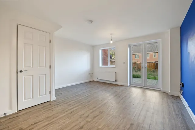 Bellamy Close, Coventry, CV2, photo 2