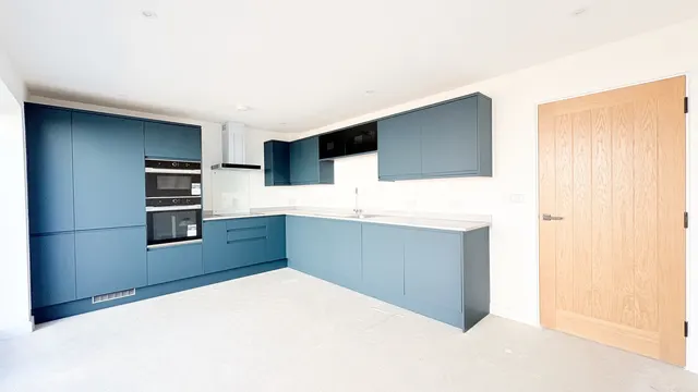 Photo 3 — Fir Tree Lane, Bristol, BS5 8TZ