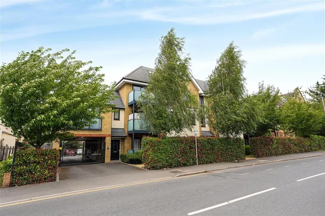 Swan Road, West Drayton, UB7, photo 1
