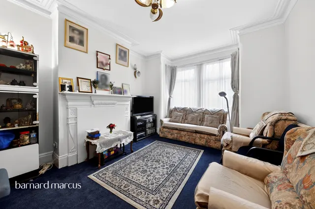 Lambert Road, London, N12, photo 3