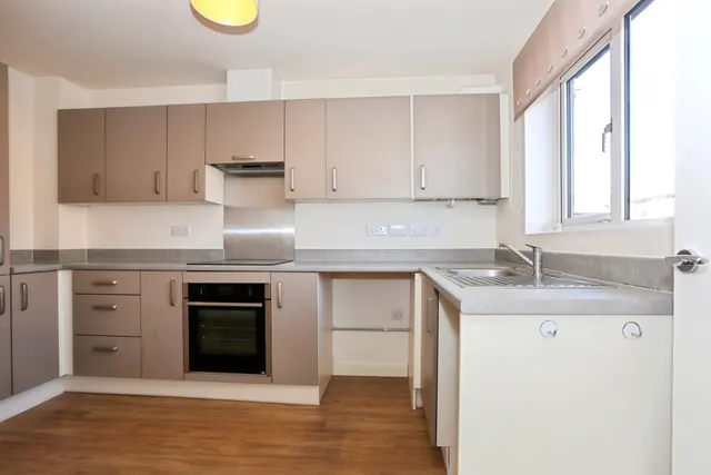 Chamberlain Way, Peterborough, PE4, photo 1