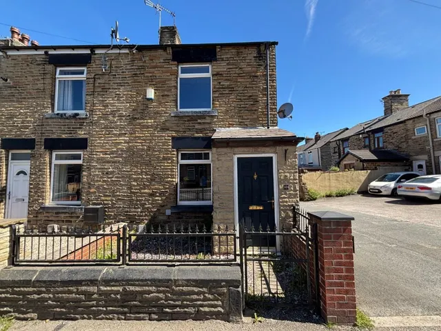 Sheffield Road, Birdwell, Barnsley, photo 1