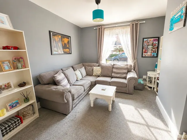 Photo 2 — Mayfield Road, Gosport