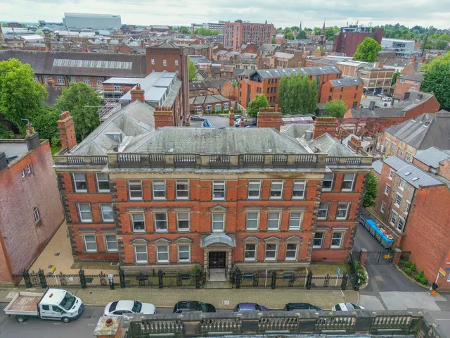 Middleton House, DE1, photo 1