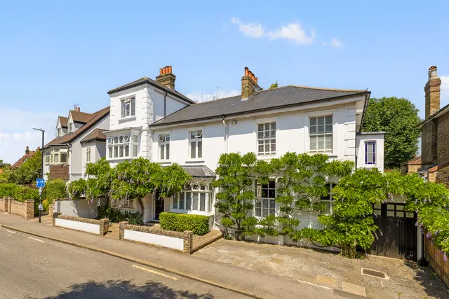 Lingfield Road, Wimbledon, South West London, photo 1