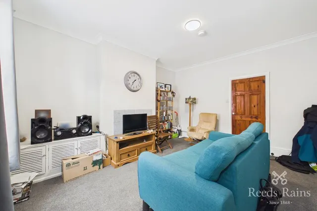 Photo 2 — Windsor Street, Burnley, Lancashire, BB12