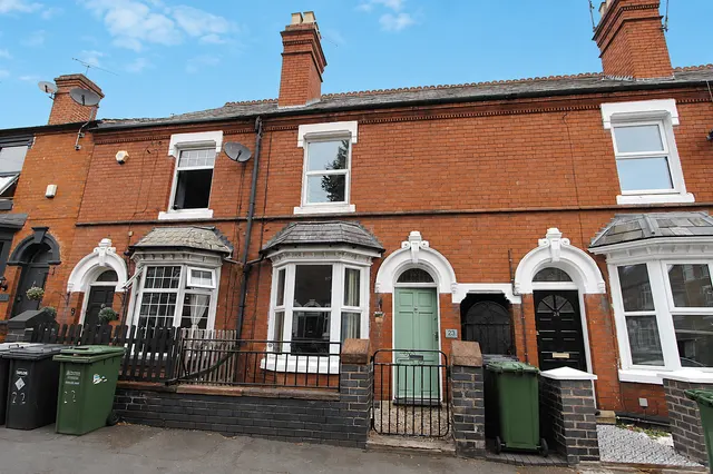 Woodfield Crescent, Kidderminster, photo 1