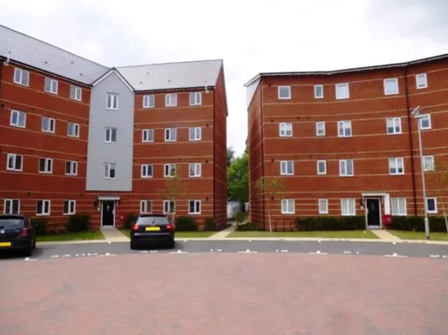 23 Merton Way, WS2 9HG, photo 1