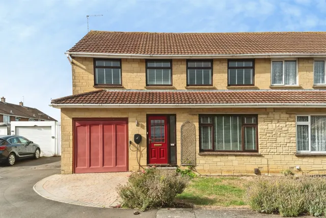 Nyland Road, Swindon, SN3, photo 1