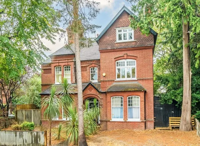 Strawberry Hill Road, Strawberry Hill, TW1, photo 1
