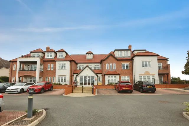 Orchard Gate, Stratford-Upon-Avon, CV37, photo 1