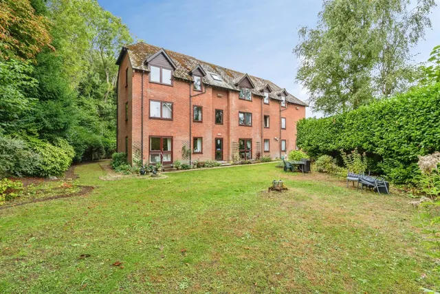 Middlebridge Street, Romsey, photo 1