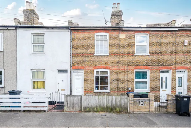 Photo 2 — Willis Road, Croydon, CR0 2XX