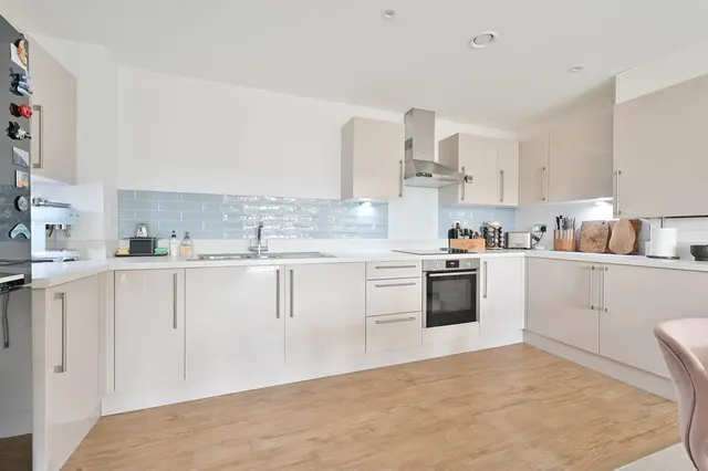 Bessemer Road, Welwyn Garden City, AL7, photo 2