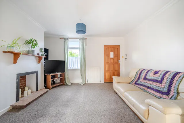 Forefield Terrace, Rowde, SN10, photo 2