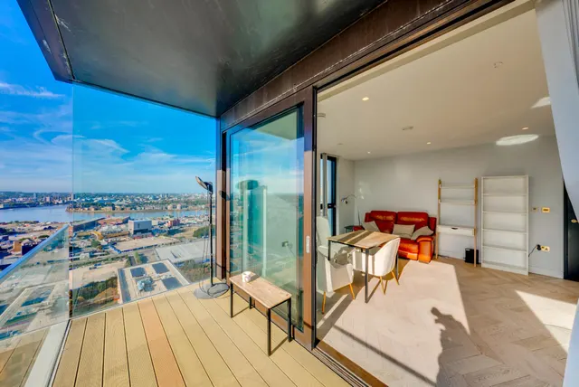 Tidemill Square, London, SE10, photo 1