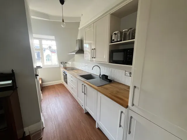 Station Road, Ashley Cross, BH14, photo 3