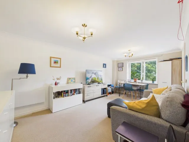 Sandgate Road, Folkestone, CT20, photo 2