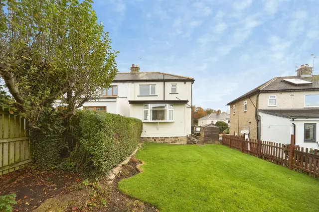 South Hill Drive, Gilstead, BD16, photo 3