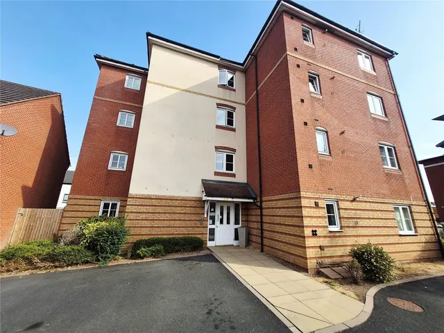 Ray Mercer Way, Kidderminster, DY10, photo 1