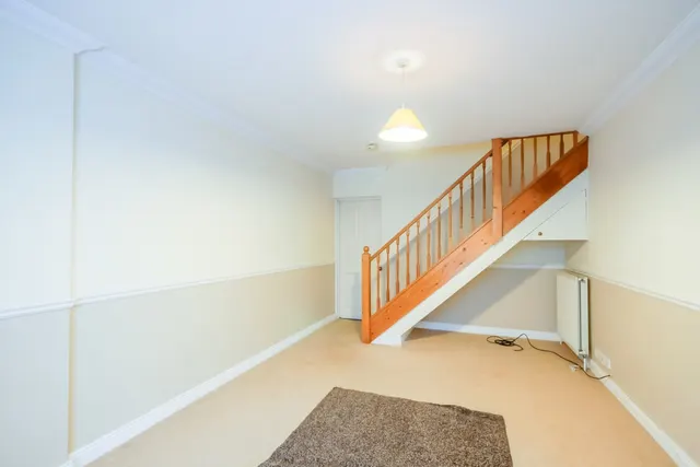 Middle Brook Street, Winchester, SO23, photo 3
