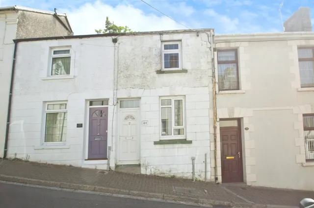 Newcastle Hill Bridgend, CF31, photo 3