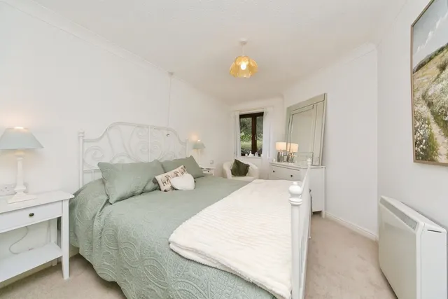 Coed Pella Road, Colwyn Bay, LL29, photo 3