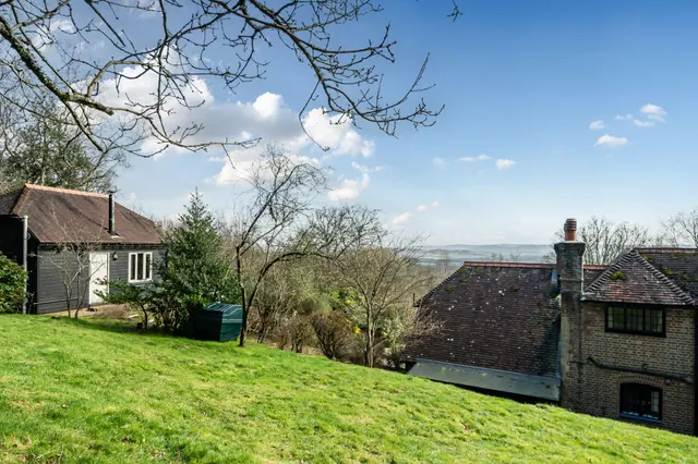Blackdown, Haslemere, GU27, photo 3