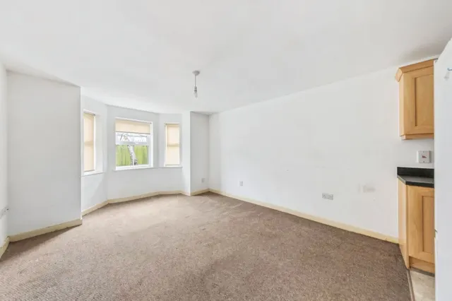 Photo 2 — Ashfield Gardens, Warrington, Warrington, WA4 1PQ