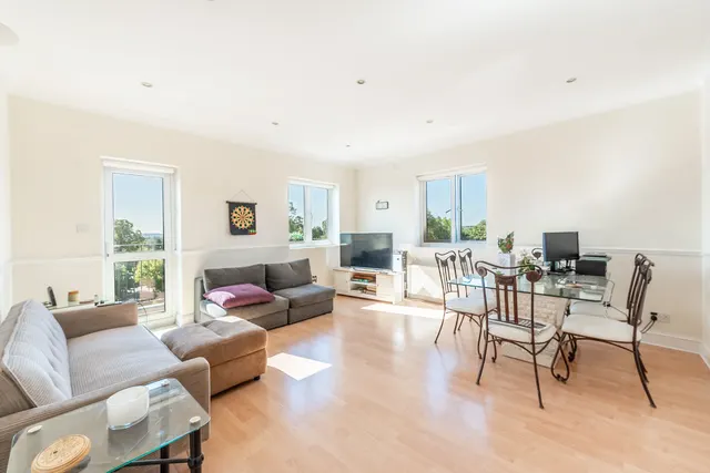 Stanmore, HA7, photo 2