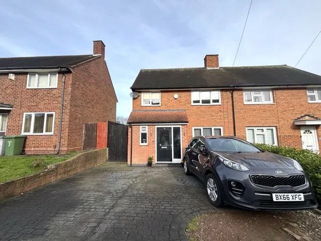 Shawberry Road, Kingshurst, B37, photo 1