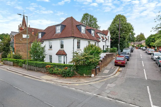 Hatchlands Road, Redhill, RH1, photo 1