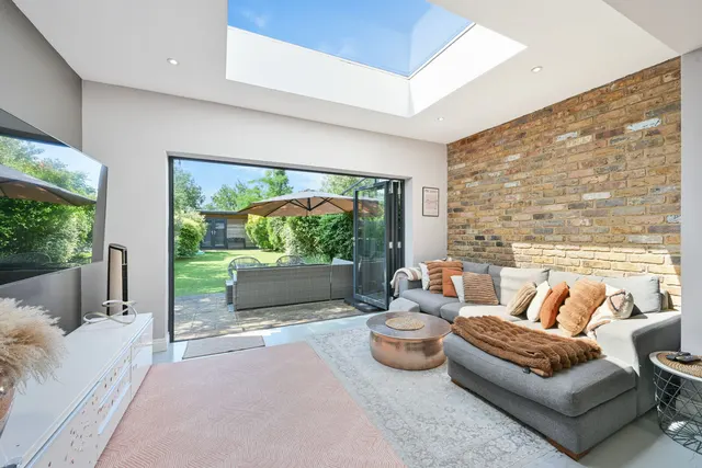 Tolworth Park Road, Surbiton, KT6, photo 2