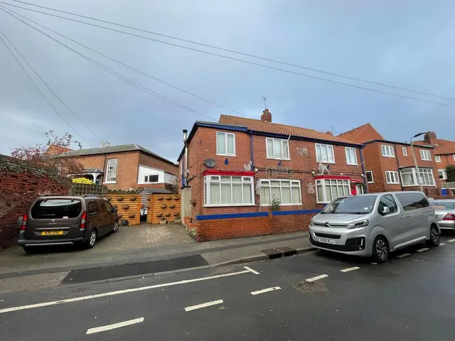 St. Sepulchre Street, Scarborough YO11 1QF, photo 1