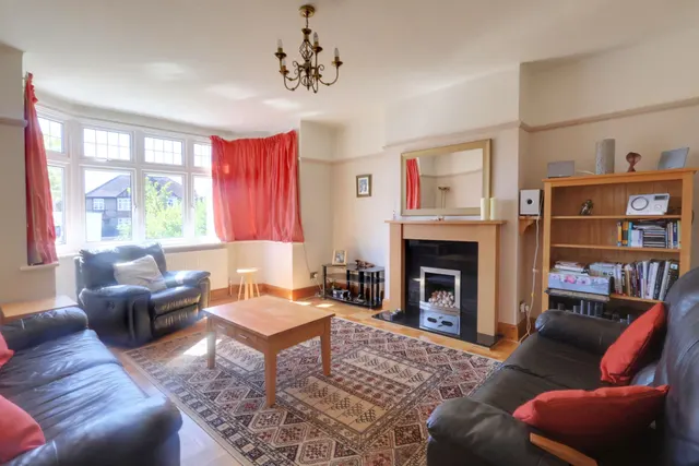 Photo 3 — Shirley Avenue, Croydon, Croydon, CR0 8SQ