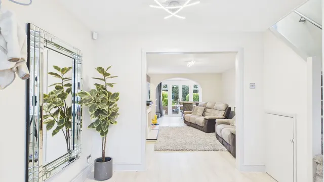 Wallheath Crescent, Stonnall, WS9, photo 3