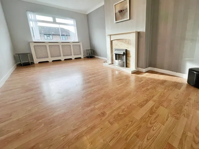 Lawnmount Crescent, Lisburn, BT27, photo 2
