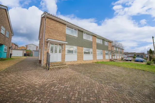 Ormond Close, Fair Oak, Eastleigh, SO50 8FG, photo 1