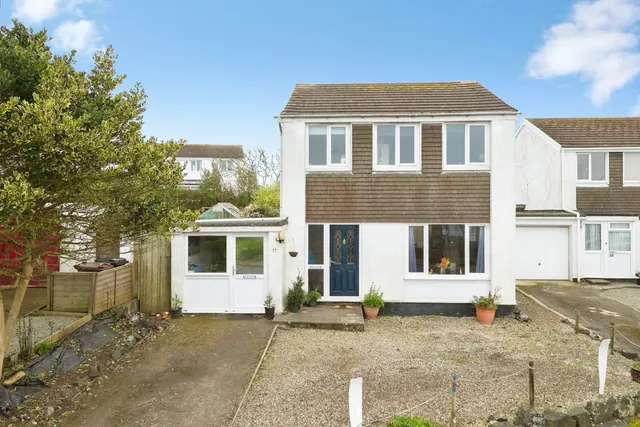 Trembel Road, Mullion, TR12, photo 1