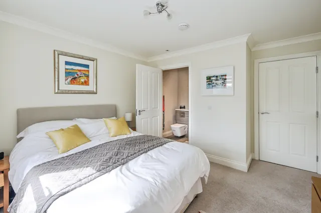 Albany Lane, Balsall Common, CV7, photo 3