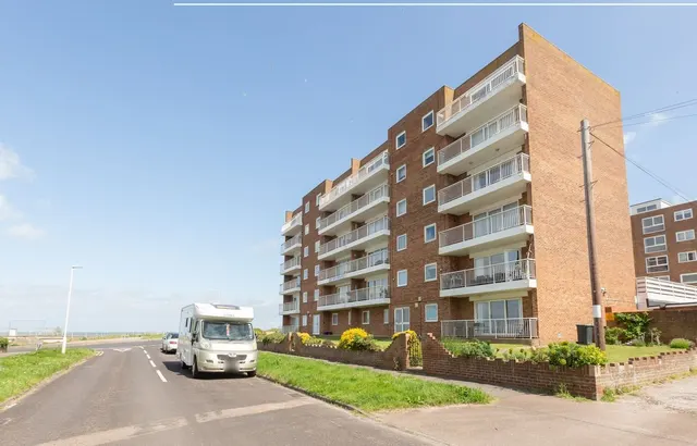 Ethelbert Road, Birchington, CT7, photo 2