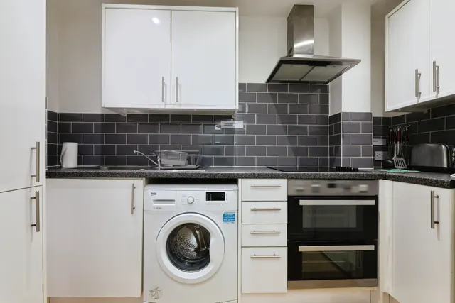Western Road, Romford, RM1, photo 2