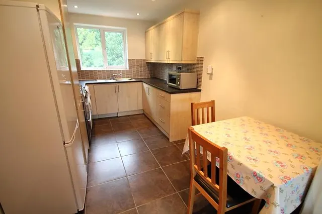 Ridgeway Road, Redhill, RH1, photo 3