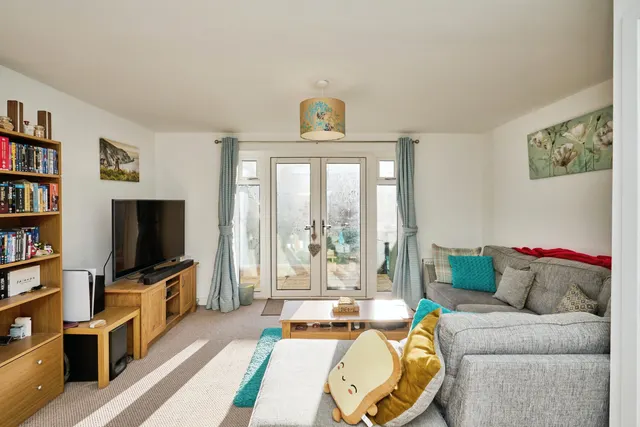 Godric Road, Newport, PO30, photo 1