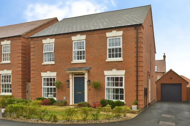 Harvington Crescent, Hanslope, MK19, photo 1