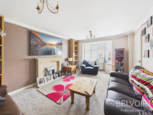 Bluebell Hollow, Walton on the Hill, ST17, photo 3