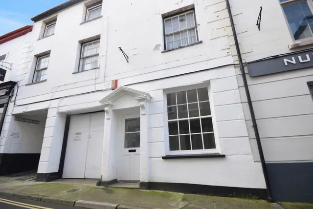 Bideford, EX39, photo 1