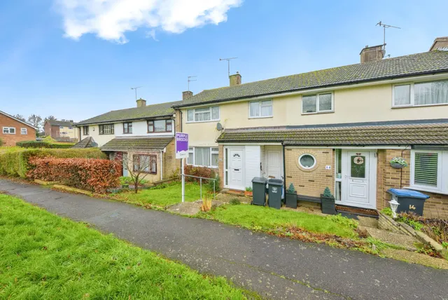 Fallowfield Walk, Hemel Hempstead, photo 1